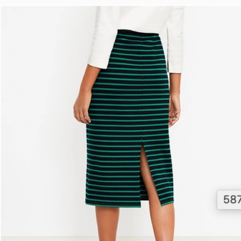 Loft midi skirt ( Donated ) - Picture 2 of 8